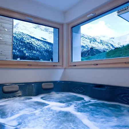 Panorama Chalet With Views To The Glaciers And The Dom Saas Fee