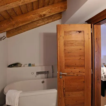 Ferienhaus Panorama Chalet With Views To The Glaciers And The Dom *